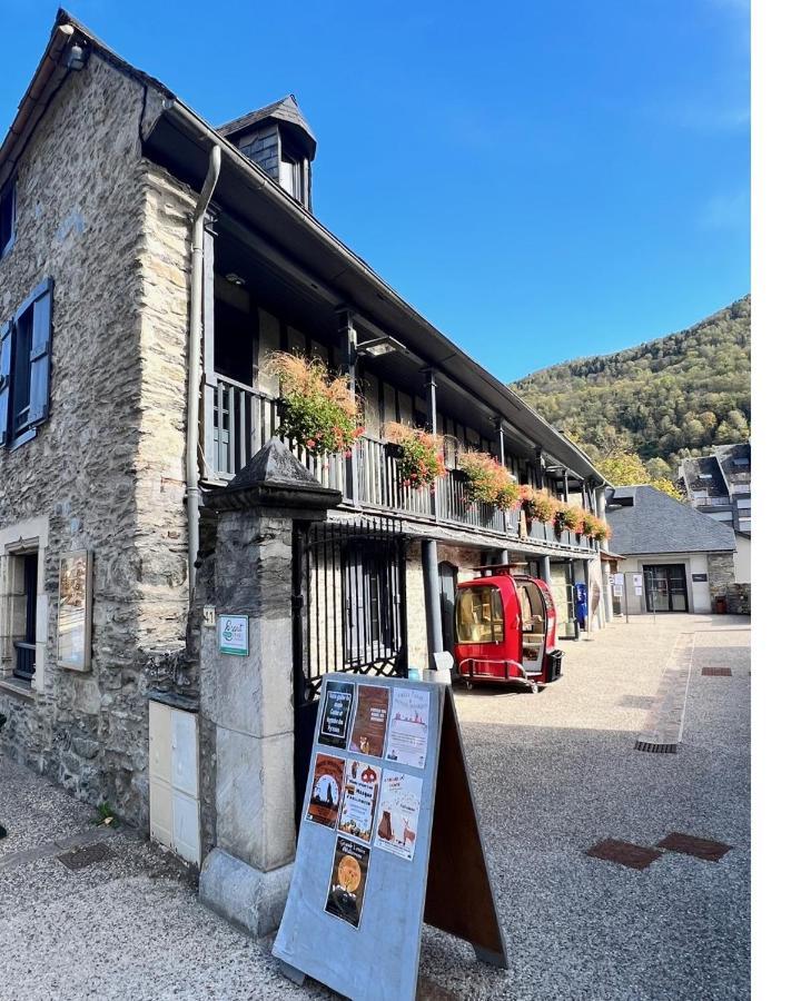 Appt T2 4 Pers Saint Lary Centre Village Parking Exteriör bild